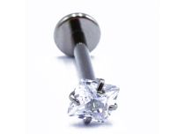 Labret titane Filetage interne stérile motif griffé carre 1.2x8x3