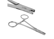 Pince Inox pour pose dermal de 2.5 mm long. 11 cm
